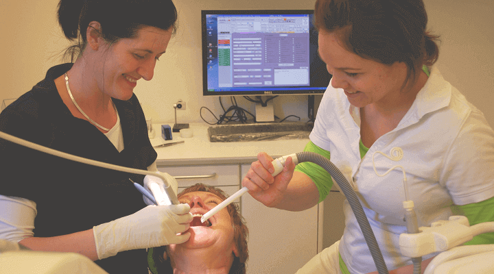 Prosthodontist, 16th most salary earners in US